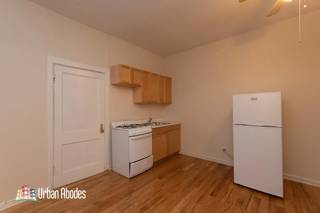 1050 W George St, , 60657, USA 60657-unit#005-Chicago-IL