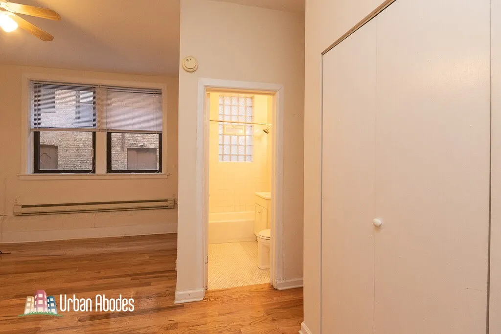 1050 W George St, , 60657, USA 60657-unit#005-Chicago-IL
