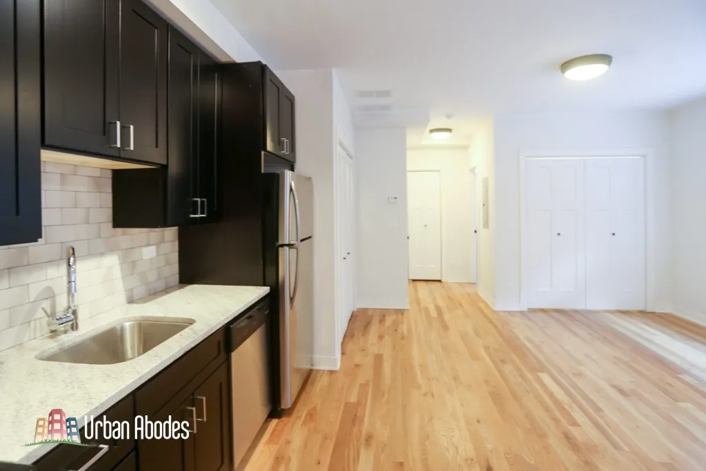2203 W Eastwood Ave, ,  60625, USA 60625-unit#3NE-Chicago-IL