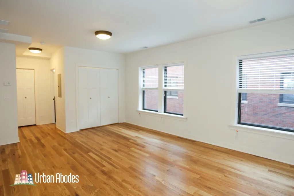 2203 W Eastwood Ave, ,  60625, USA 60625-unit#3NE-Chicago-IL