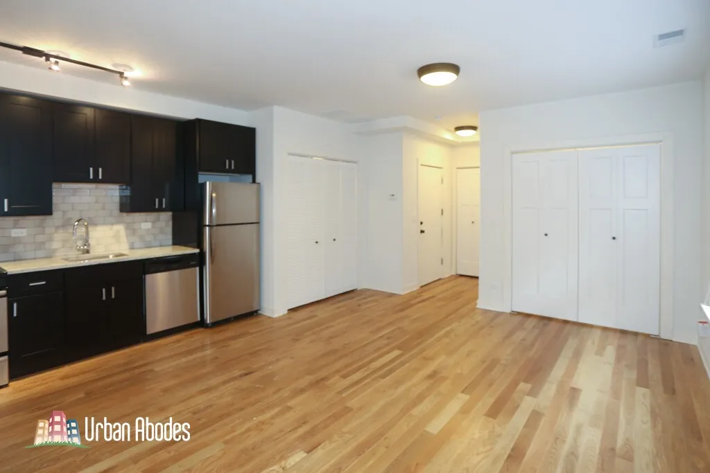 2203 W Eastwood Ave, ,  60625, USA 60625-unit#3NE-Chicago-IL