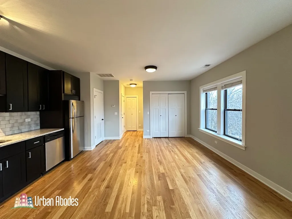 2203 W Eastwood Ave, ,  60625, USA 60625-unit#3SE-Chicago-IL