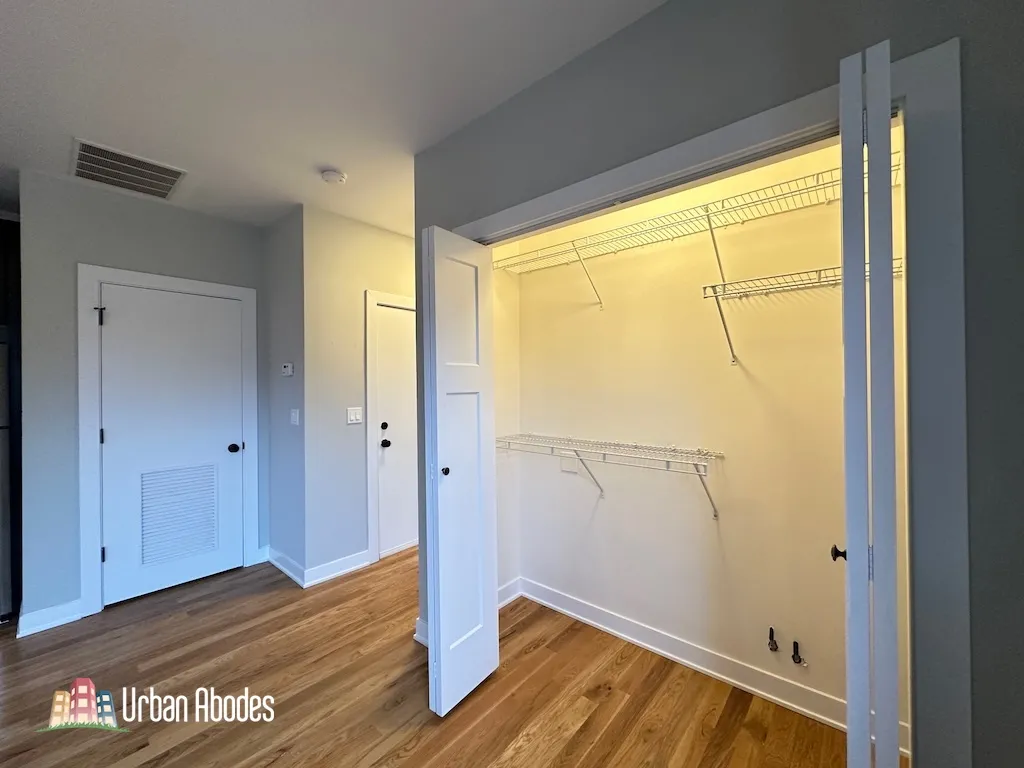 2203 W Eastwood Ave, ,  60625, USA 60625-unit#3SE-Chicago-IL