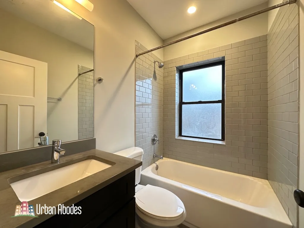 2203 W Eastwood Ave, ,  60625, USA 60625-unit#3SE-Chicago-IL