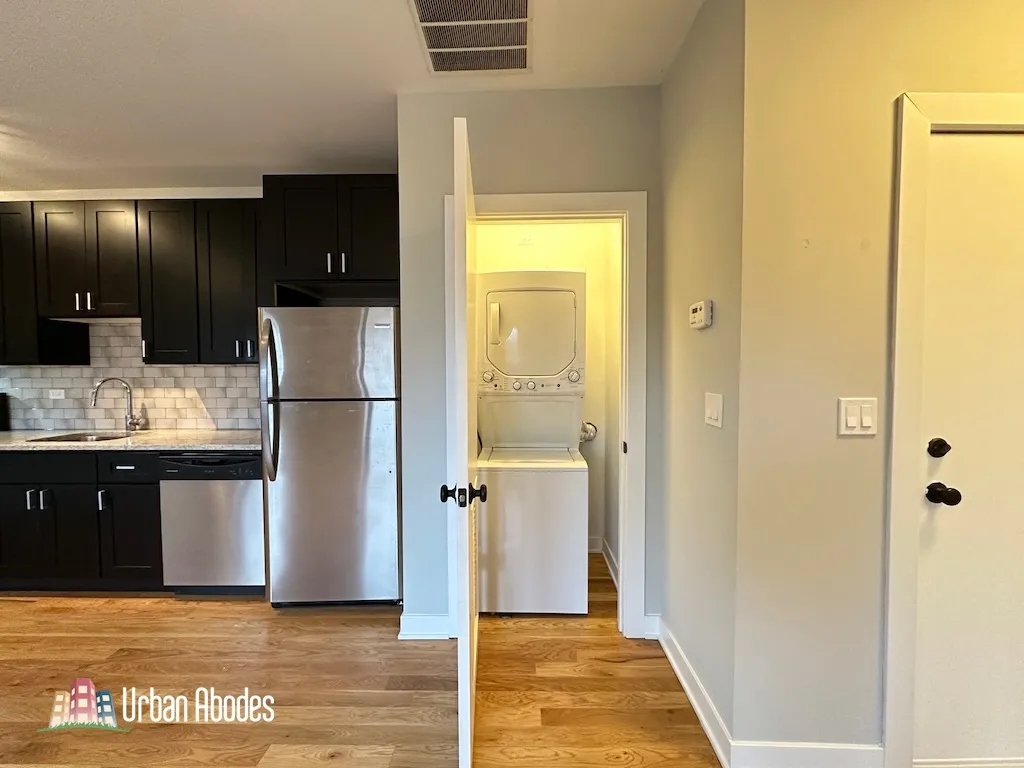 2203 W Eastwood Ave, ,  60625, USA 60625-unit#3SE-Chicago-IL