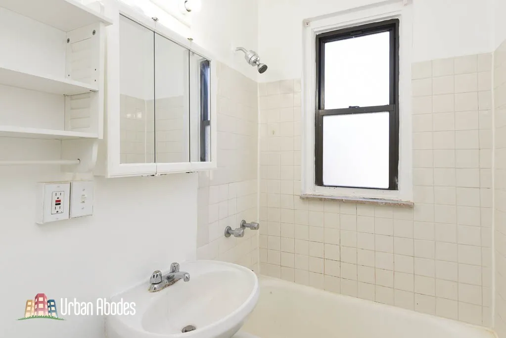 3831 N Fremont St, ,  60613, USA 60613-unit#215-Chicago-IL