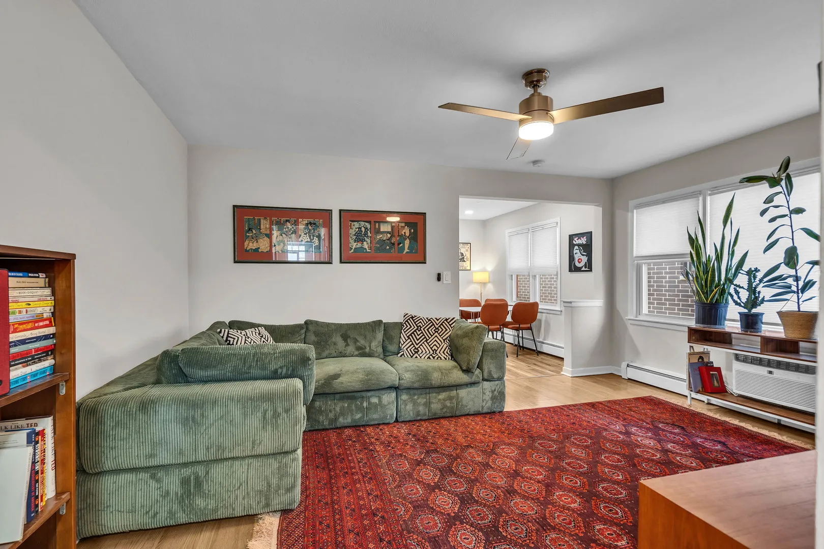 5516 W Higgins Ave, , 60630, USA 60630-unit#2NW-Chicago-IL