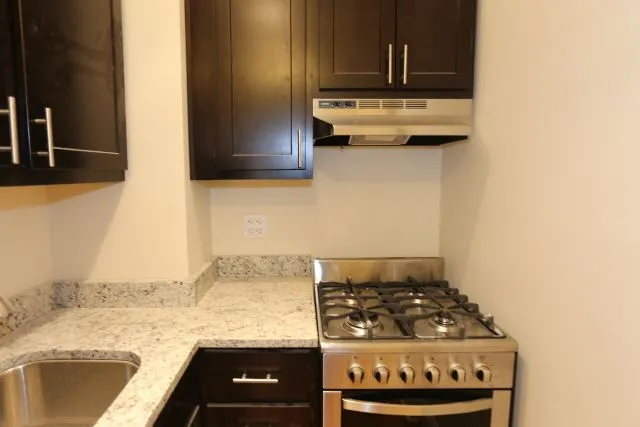 612 W Patterson Ave, , 60613, USA 60613-unit#105-Chicago-IL