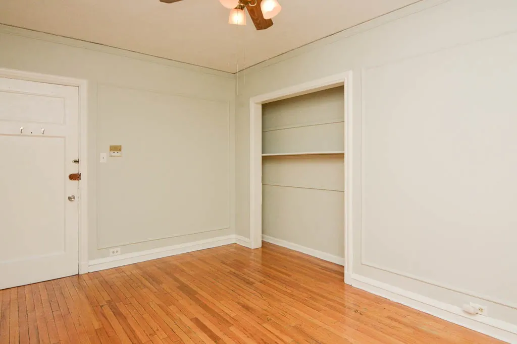 837 W Wolfram St, ,  60657, USA 60657-unit#102-Chicago-IL