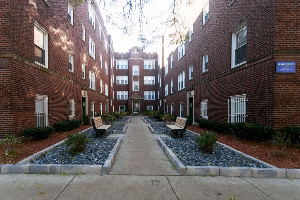 3254 N Clifton Ave, , 60657, USA 60657-unit#2E-Chicago-IL