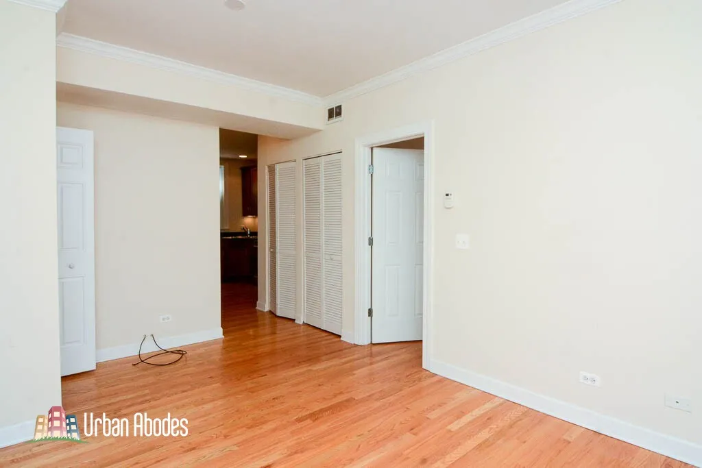 3244 N Clifton Ave, ,  60657, USA 60657-unit#1W-Chicago-IL