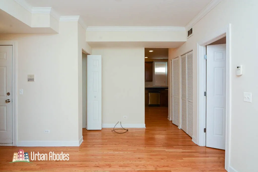3244 N Clifton Ave, ,  60657, USA 60657-unit#1W-Chicago-IL