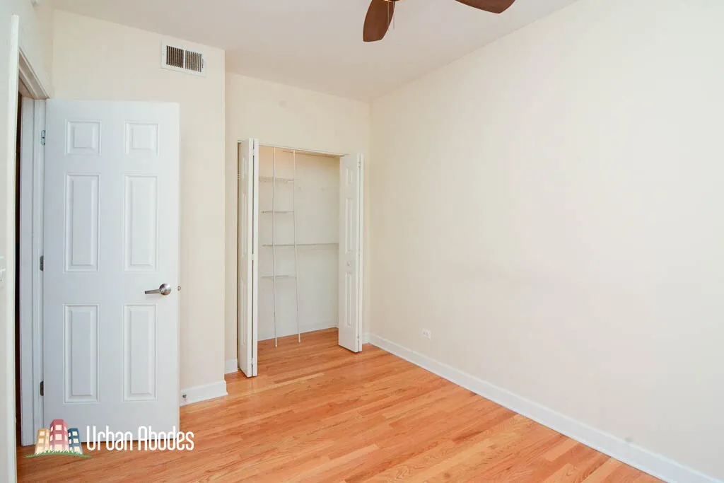 3244 N Clifton Ave, ,  60657, USA 60657-unit#1W-Chicago-IL
