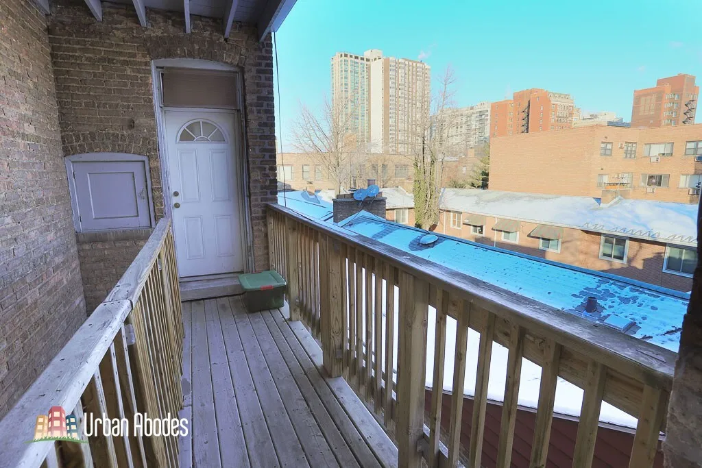 550 W Aldine Ave, ,  60657, USA 60657-unit#3S-Chicago-IL