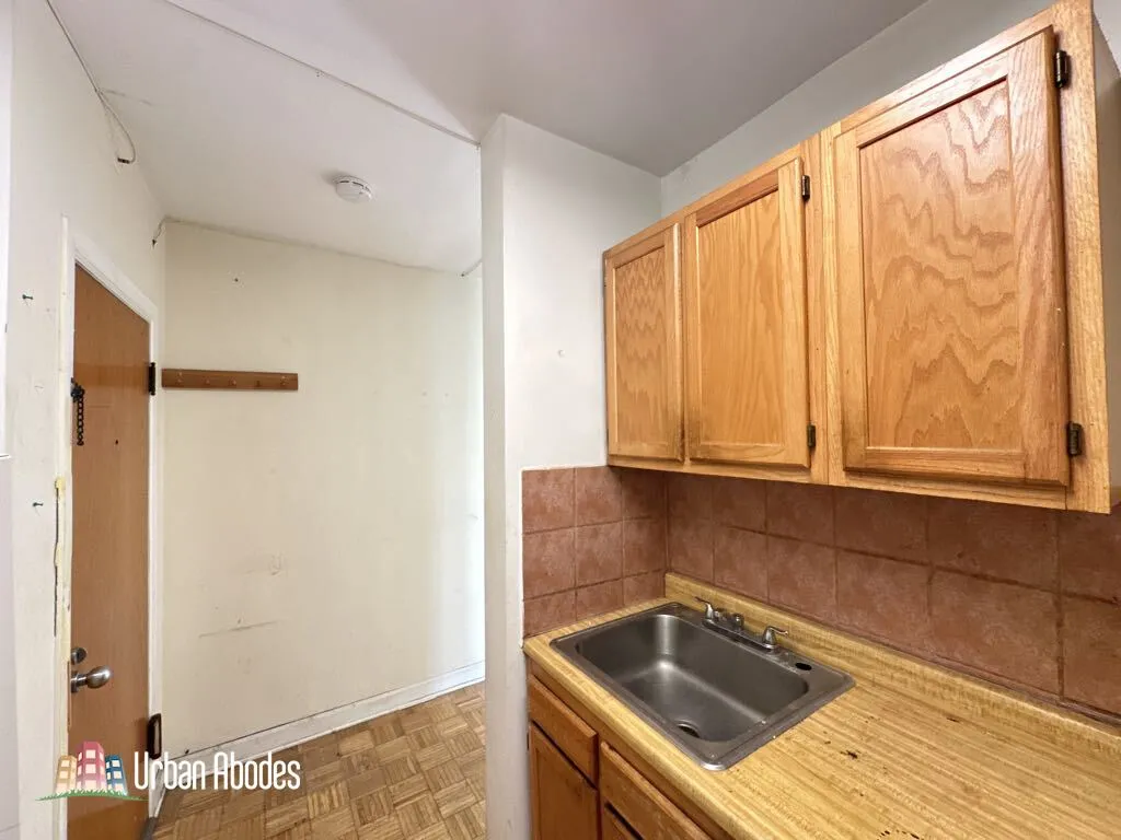 505 W Belmont Ave, ,  60657, USA 60657-unit#3A-Chicago-IL
