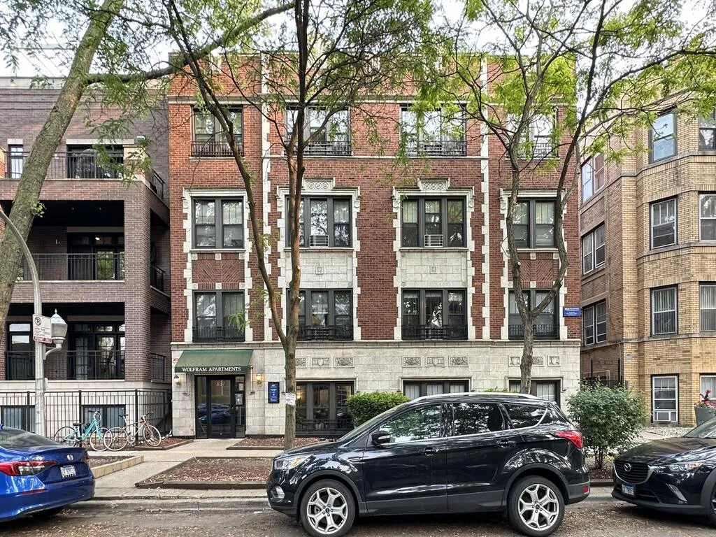 837 W Wolfram St, , 60657, USA 60657-unit#309-Chicago-IL