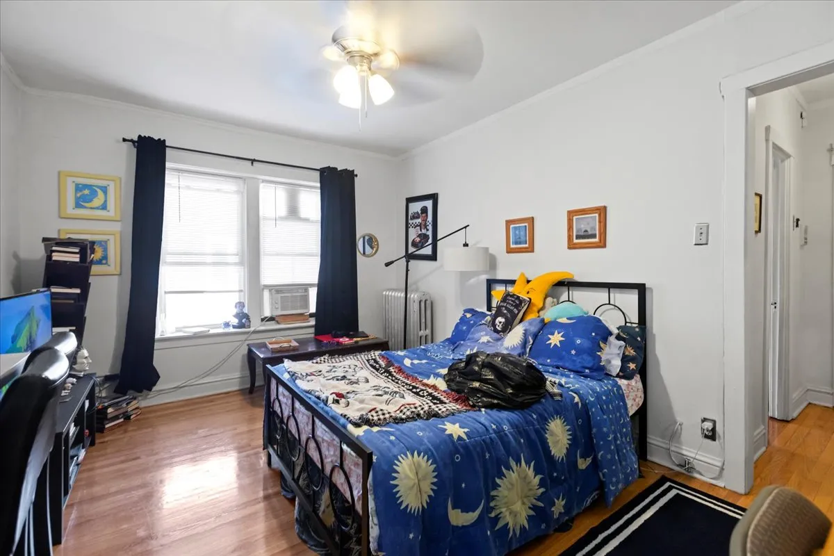 656 W Oakdale Ave, , 60657, USA 60657-unit#3B-Chicago-IL