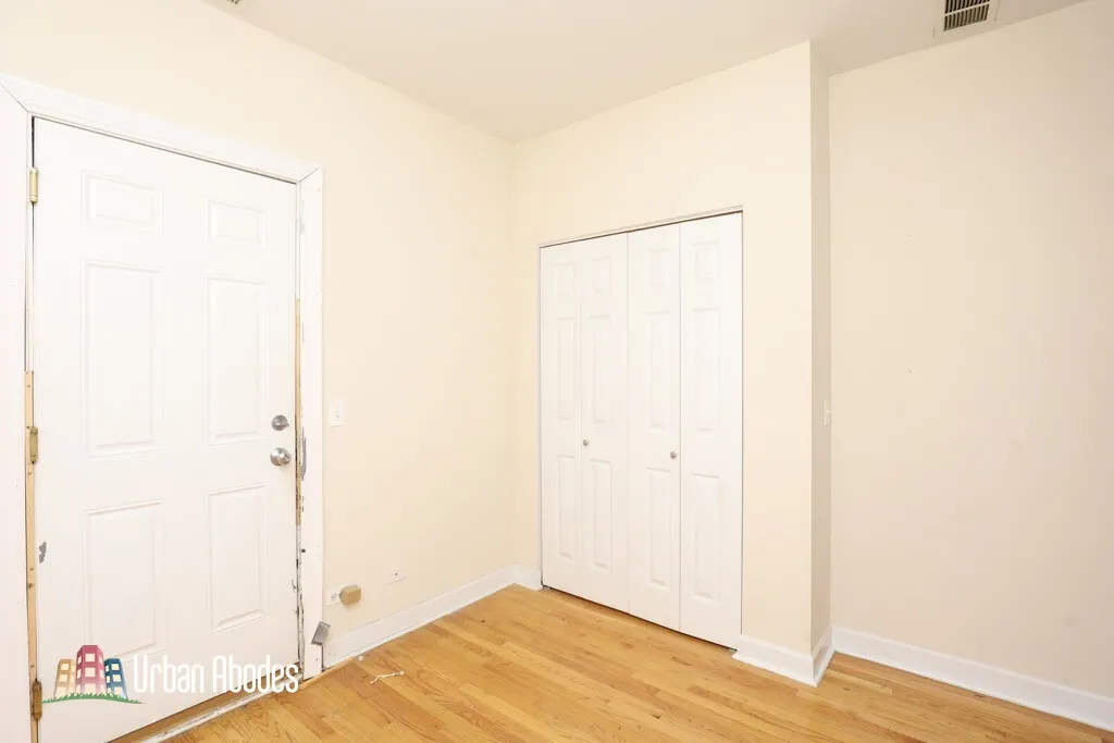 3246 N Clifton Ave, ,  60657, USA 60657-unit#1E-Chicago-IL