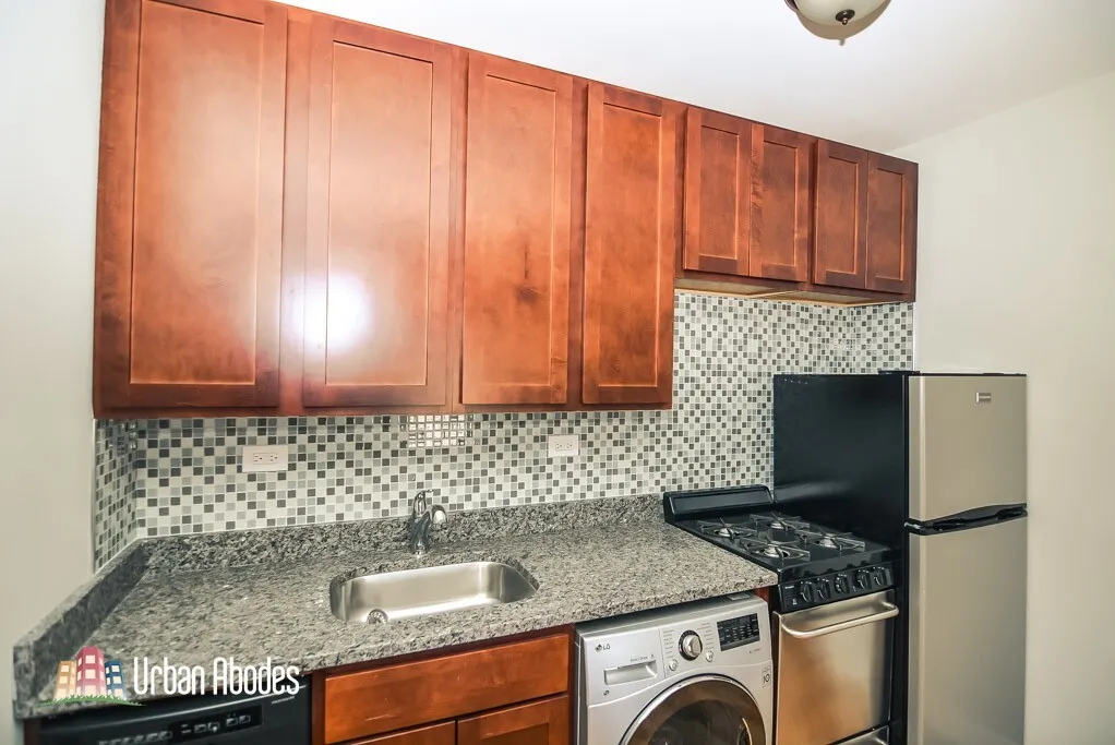 550 W Arlington Pl, ,  60614, USA 60614-unit#711-Chicago-IL