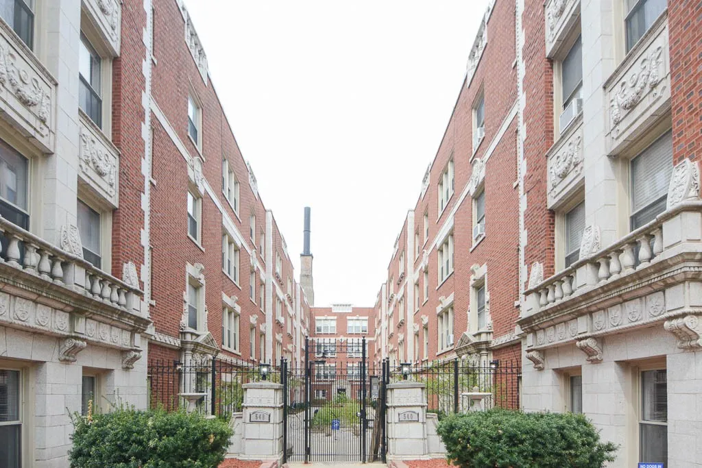W Surf St, , 60657, USA 60657-unit#3N-Chicago-IL