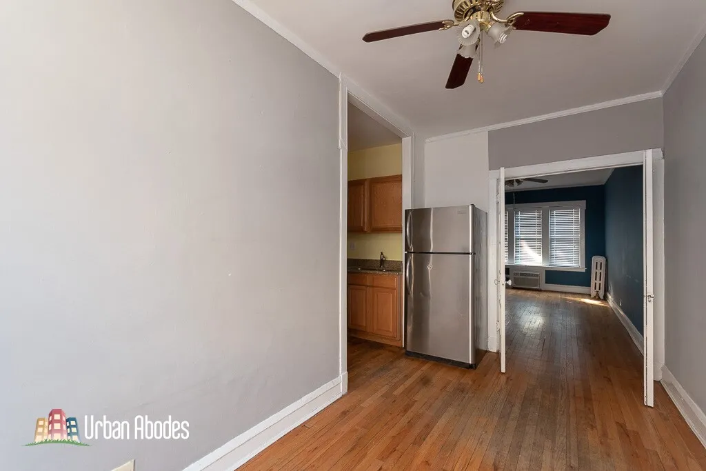 744 W Addison St, ,  60613, USA 60613-unit#1W-Chicago-IL