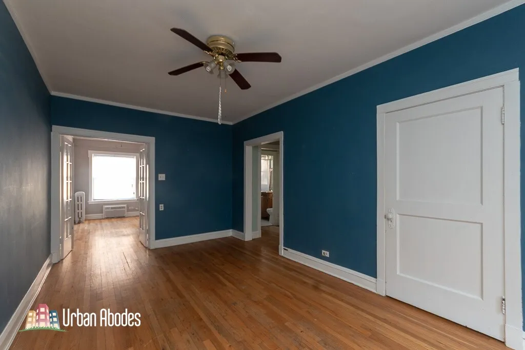 744 W Addison St, ,  60613, USA 60613-unit#1W-Chicago-IL