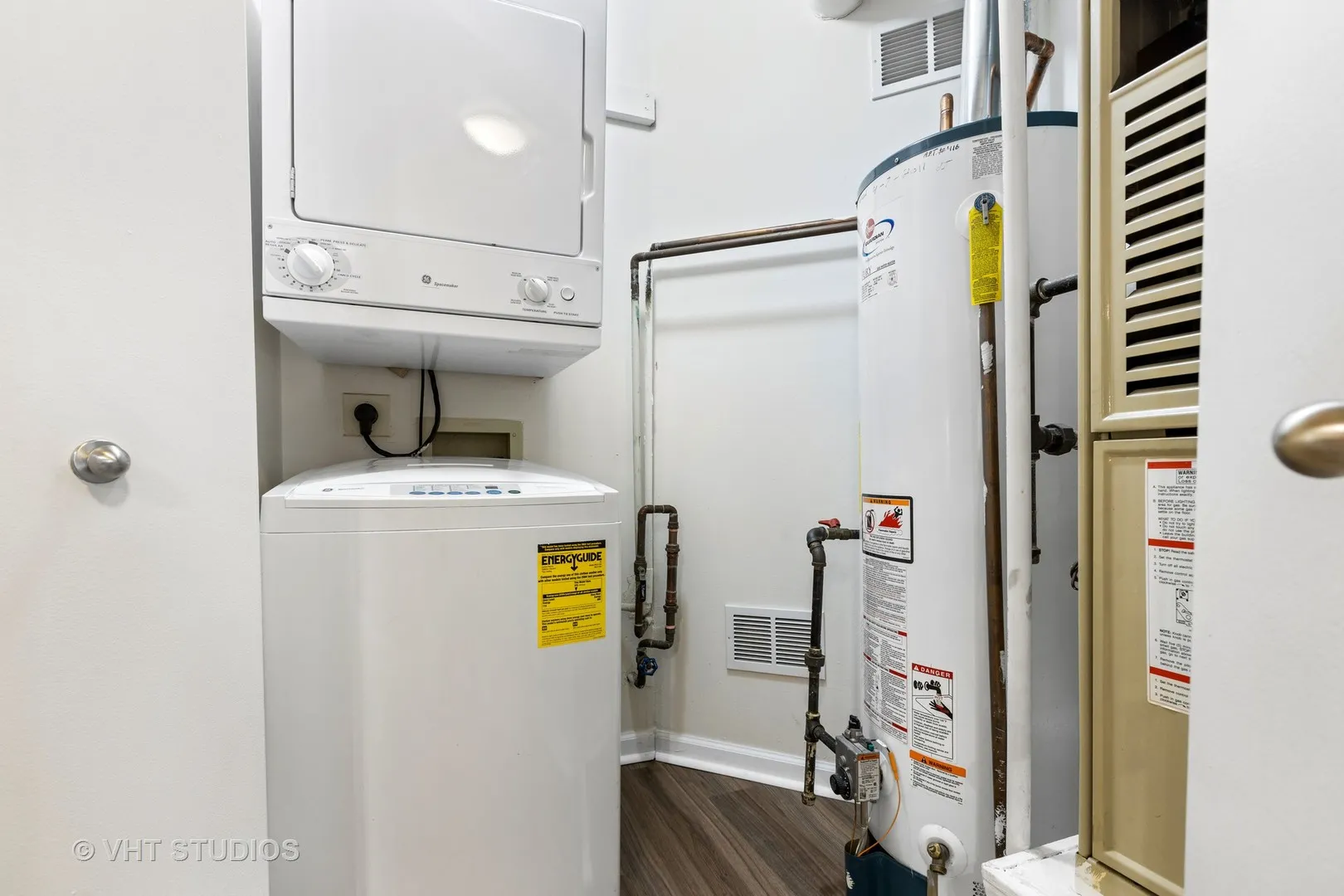 21 Wisteria Ln, , 60173, USA 60173-unit#21-Schaumburg-IL