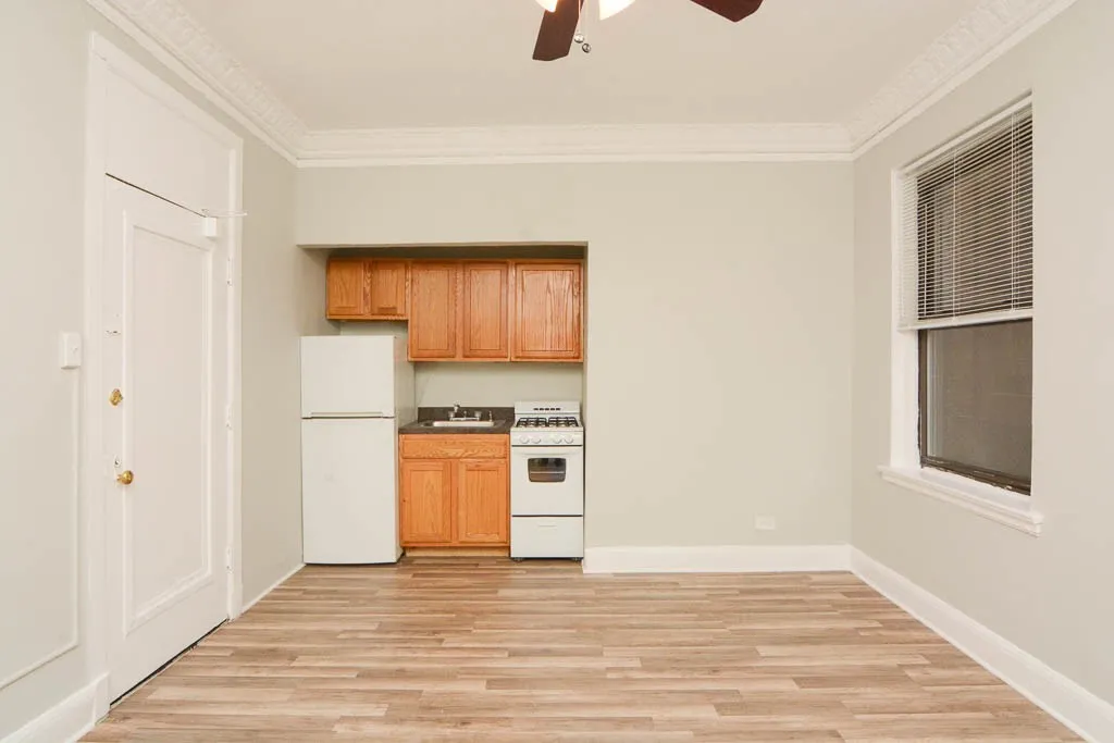 3831 N Fremont St, ,  60613, USA 60613-unit#204-Chicago-IL
