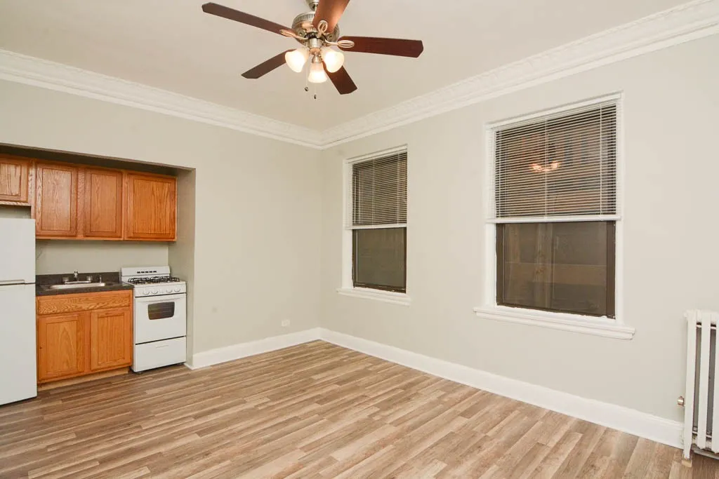 3831 N Fremont St, ,  60613, USA 60613-unit#204-Chicago-IL