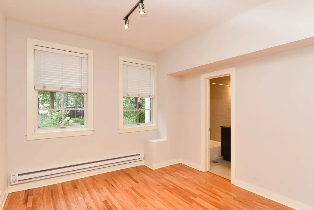 2420 N Kedzie Blvd, ,  60647, USA 60647-unit#B01-Chicago-IL