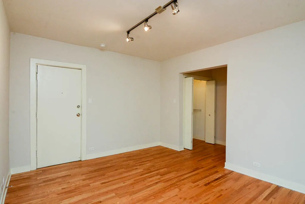 2420 N Kedzie Blvd, ,  60647, USA 60647-unit#109-Chicago-IL