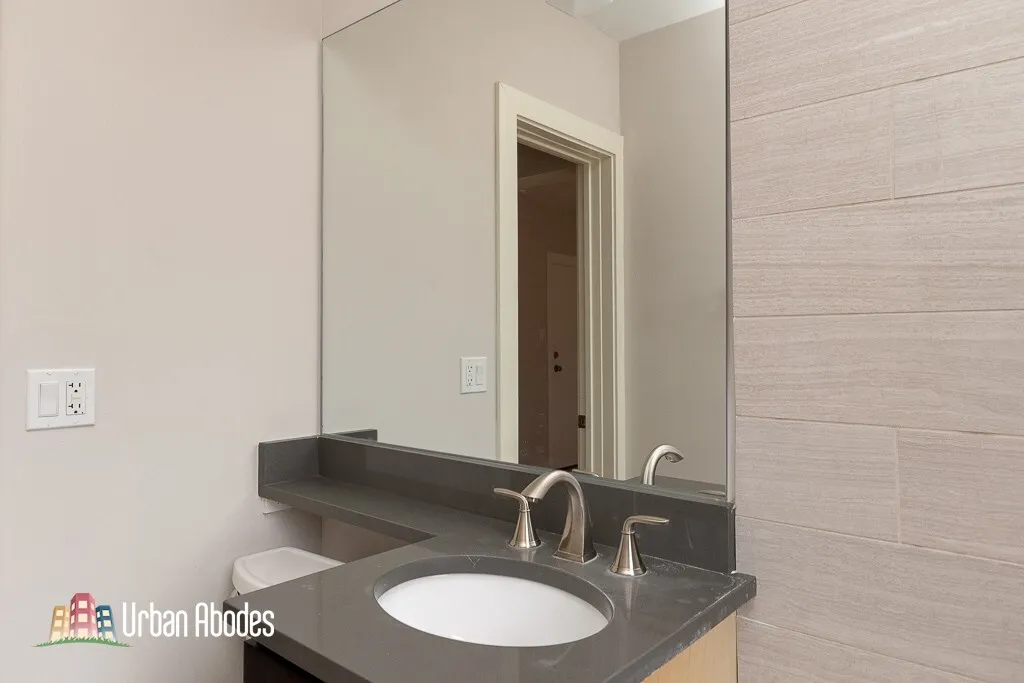 2420 N Kedzie Blvd, ,  60647, USA 60647-unit#306-Chicago-IL