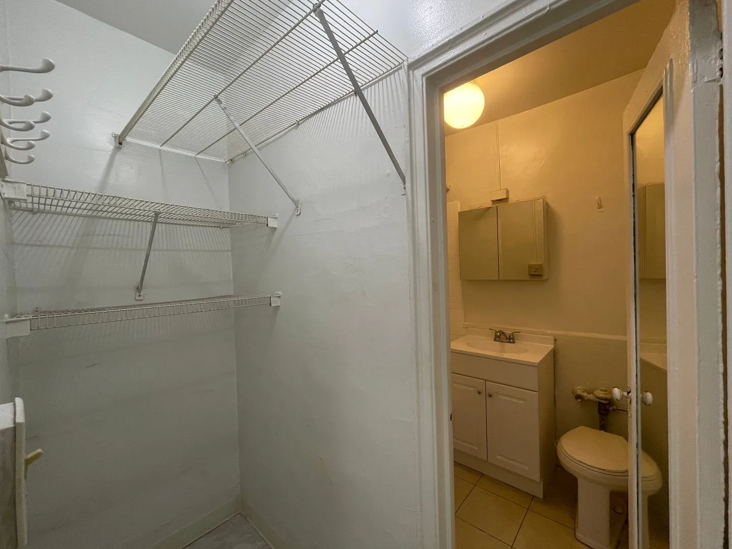 434 W Wellington Ave, ,  60657, USA 60657-unit#211-Chicago-IL
