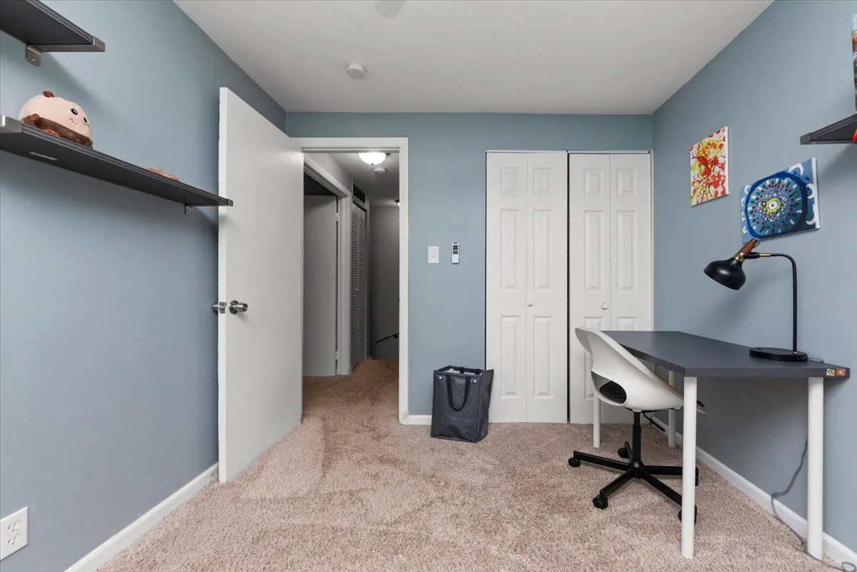 15 N Fernwood Dr, , 60440, USA 60440-Bolingbrook-IL