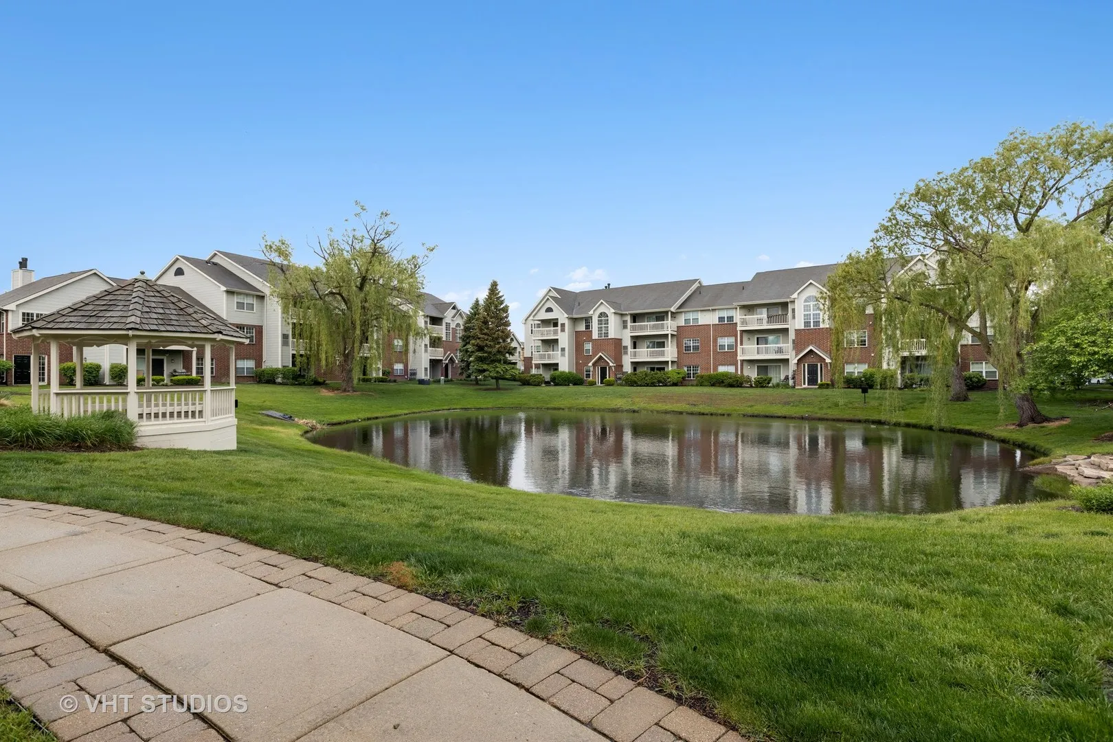 30 Sterling Cir, , 60189, USA 60189-unit#30-Wheaton-IL