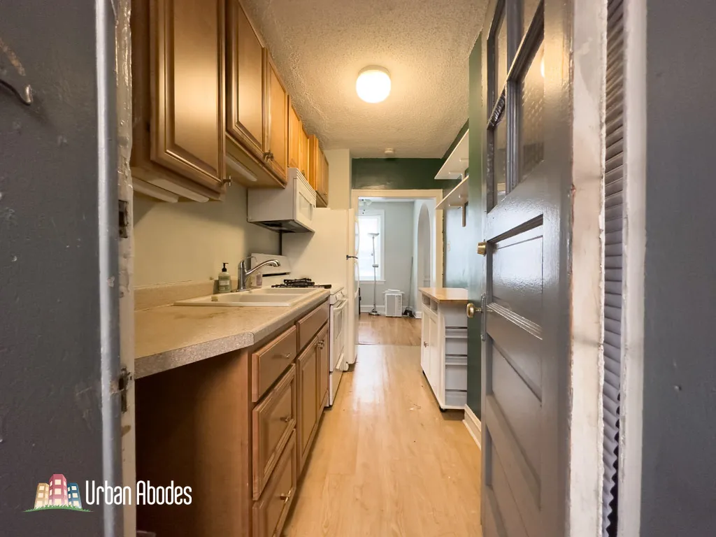 548 W Surf St, ,  60657, USA 60657-unit#2N-Chicago-IL