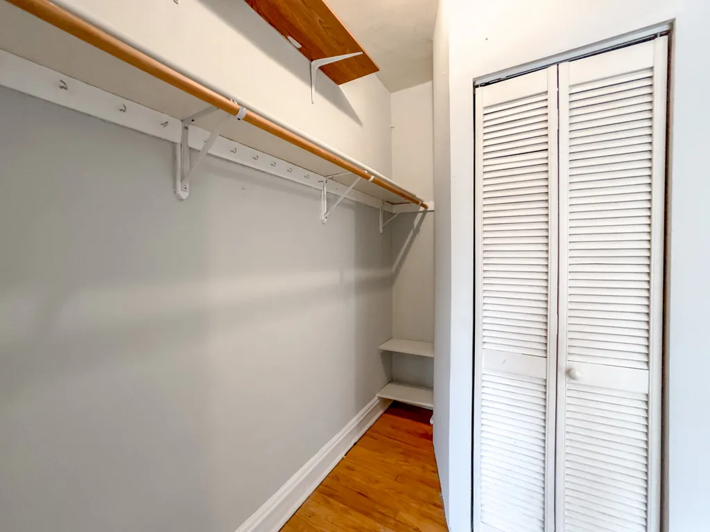 2244 W Wilson Ave, , 60625, USA 60625-unit#102-Chicago-IL
