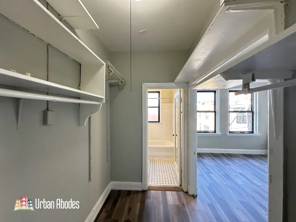 3831 N Fremont St, , 60613, USA 60613-unit#417-Chicago-IL