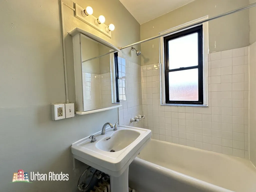 3831 N Fremont St, , 60613, USA 60613-unit#417-Chicago-IL