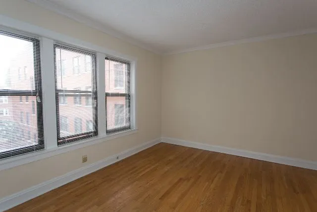 3521 N Racine Ave, , 60657, USA 60657-unit#2S-Chicago-IL