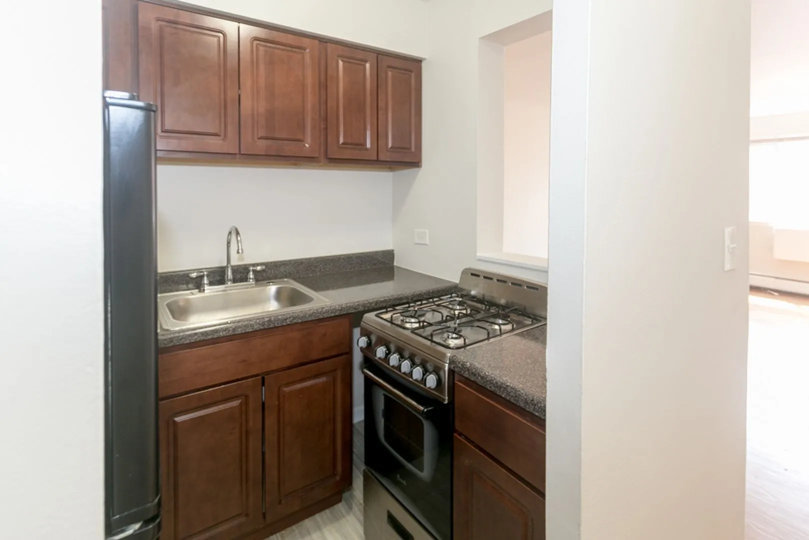 1040 W Hollywood Ave, ,  60660, USA 60660-unit#320-Chicago-IL