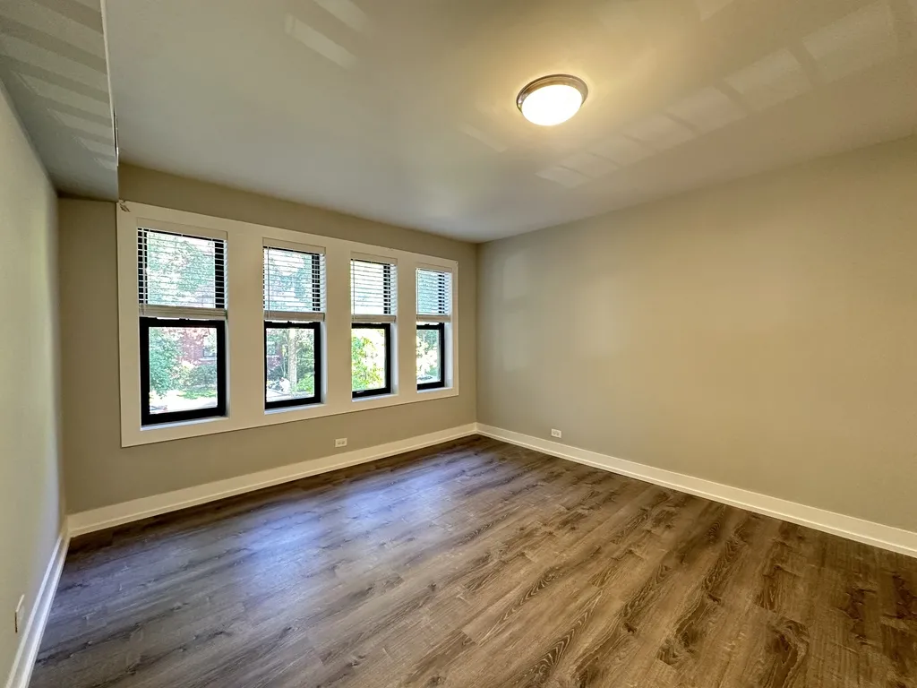1128 Maple Ave, ,  60202, USA 60202-unit#1A-Evanston-IL