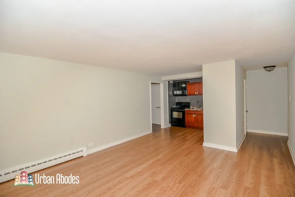 445 W Wellington Ave, ,  60657, USA 60657-unit#2C-Chicago-IL