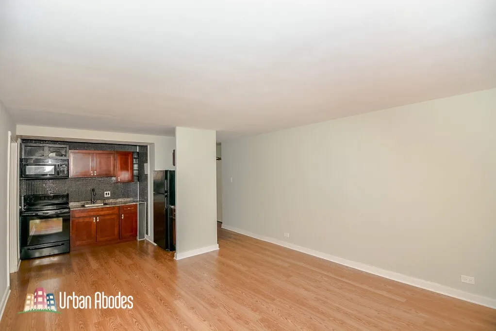 445 W Wellington Ave, ,  60657, USA 60657-unit#2C-Chicago-IL