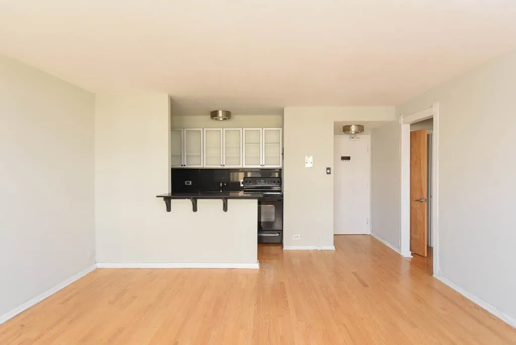 445 W Wellington Ave, , 60657, USA 60657-unit#13A-Chicago-IL