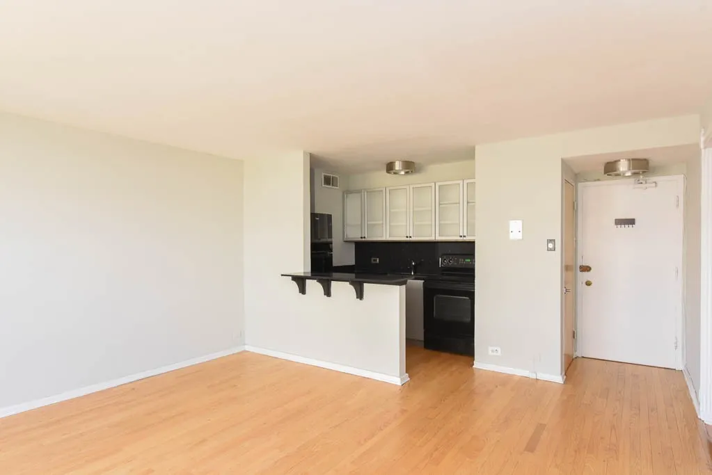 445 W Wellington Ave, , 60657, USA 60657-unit#13A-Chicago-IL