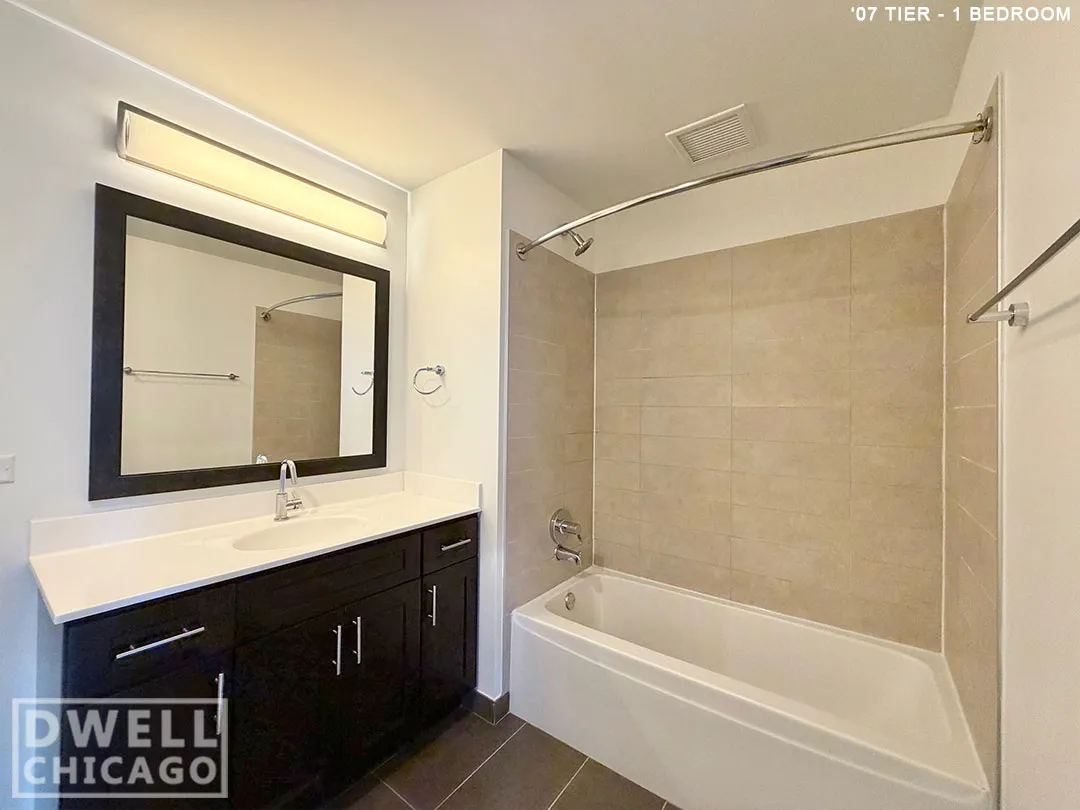 1225 N Wells St, , 60610, USA 60610-unit#426-Chicago-IL