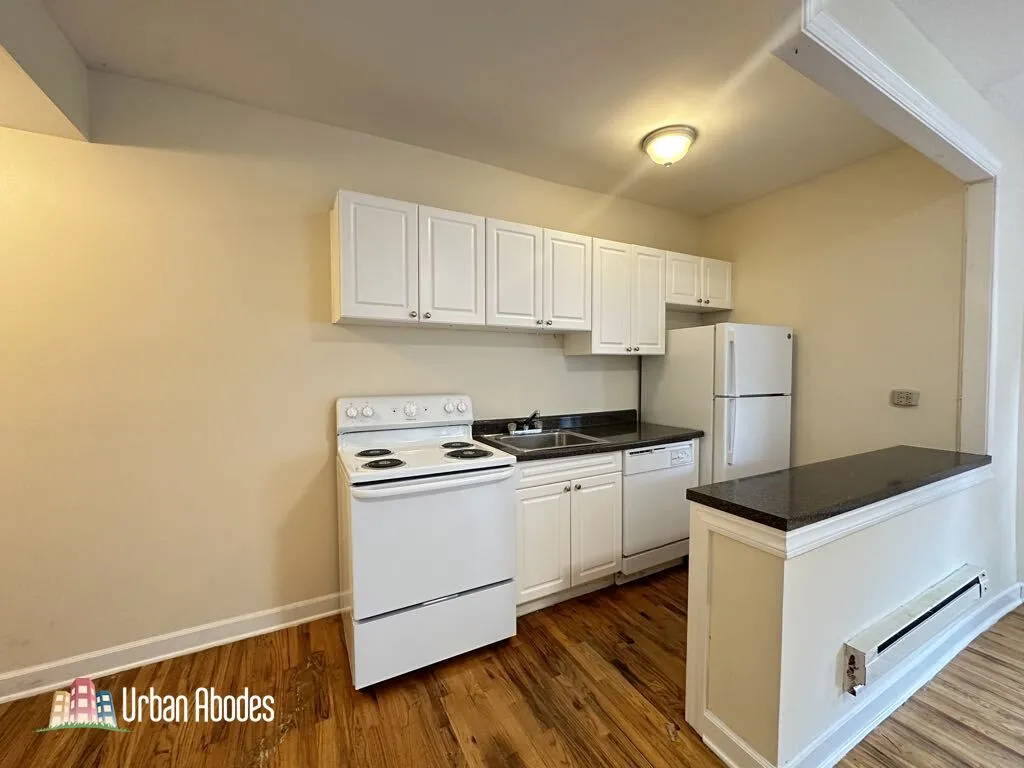 550 W Aldine Ave, ,  60657, USA 60657-unit#G-Chicago-IL