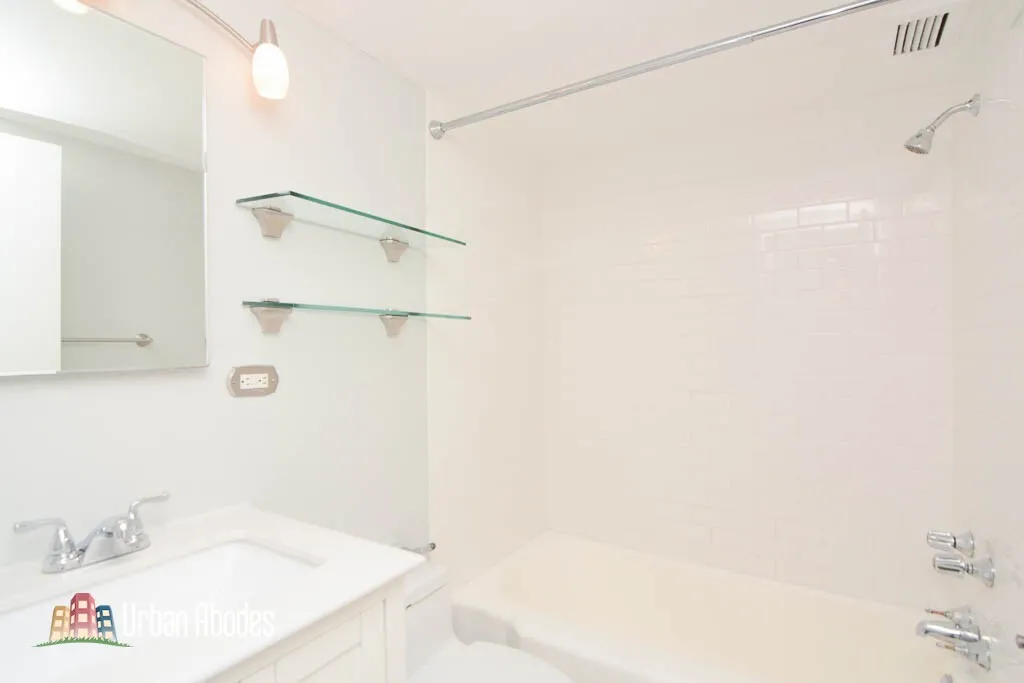 445 W Wellington Ave, ,  60657, USA 60657-unit#4D-Chicago-IL