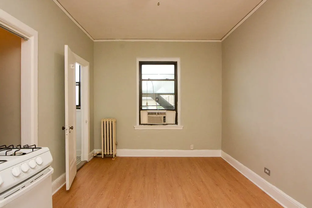 3831 N Fremont St, ,  60613, USA 60613-unit#411-Chicago-IL